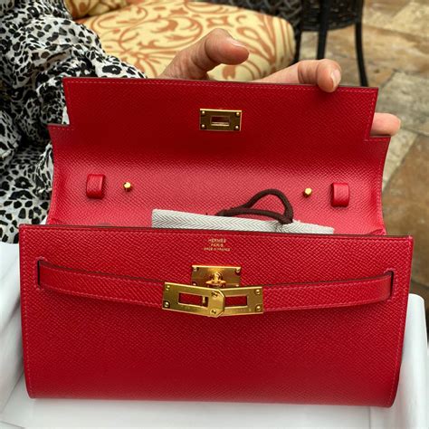 Hermes kelly to go price